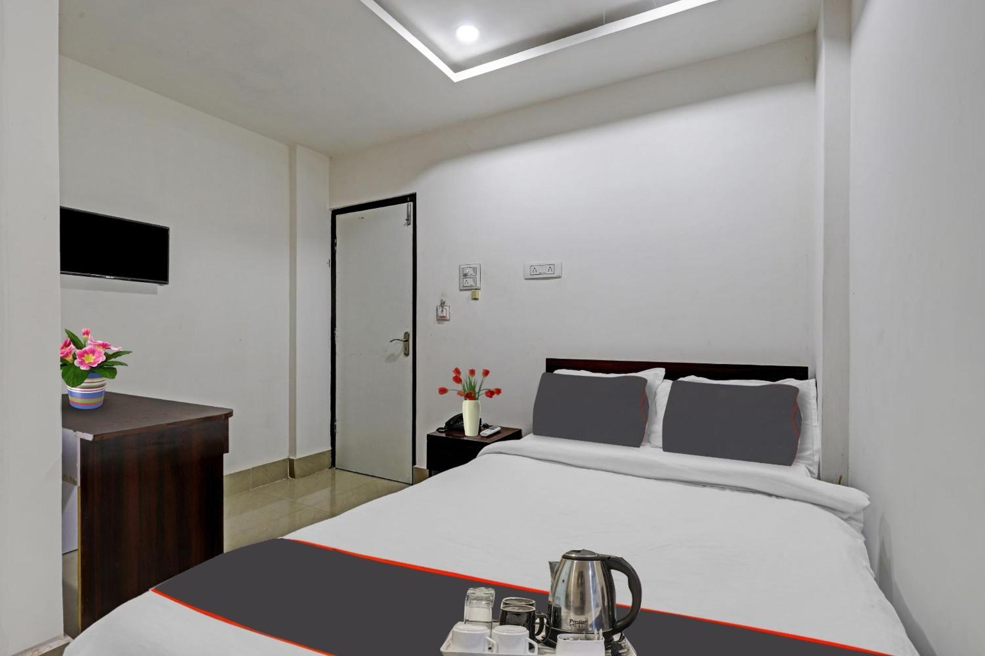 Hotel O Lakhi Guest House غاواهاتي المظهر الخارجي الصورة