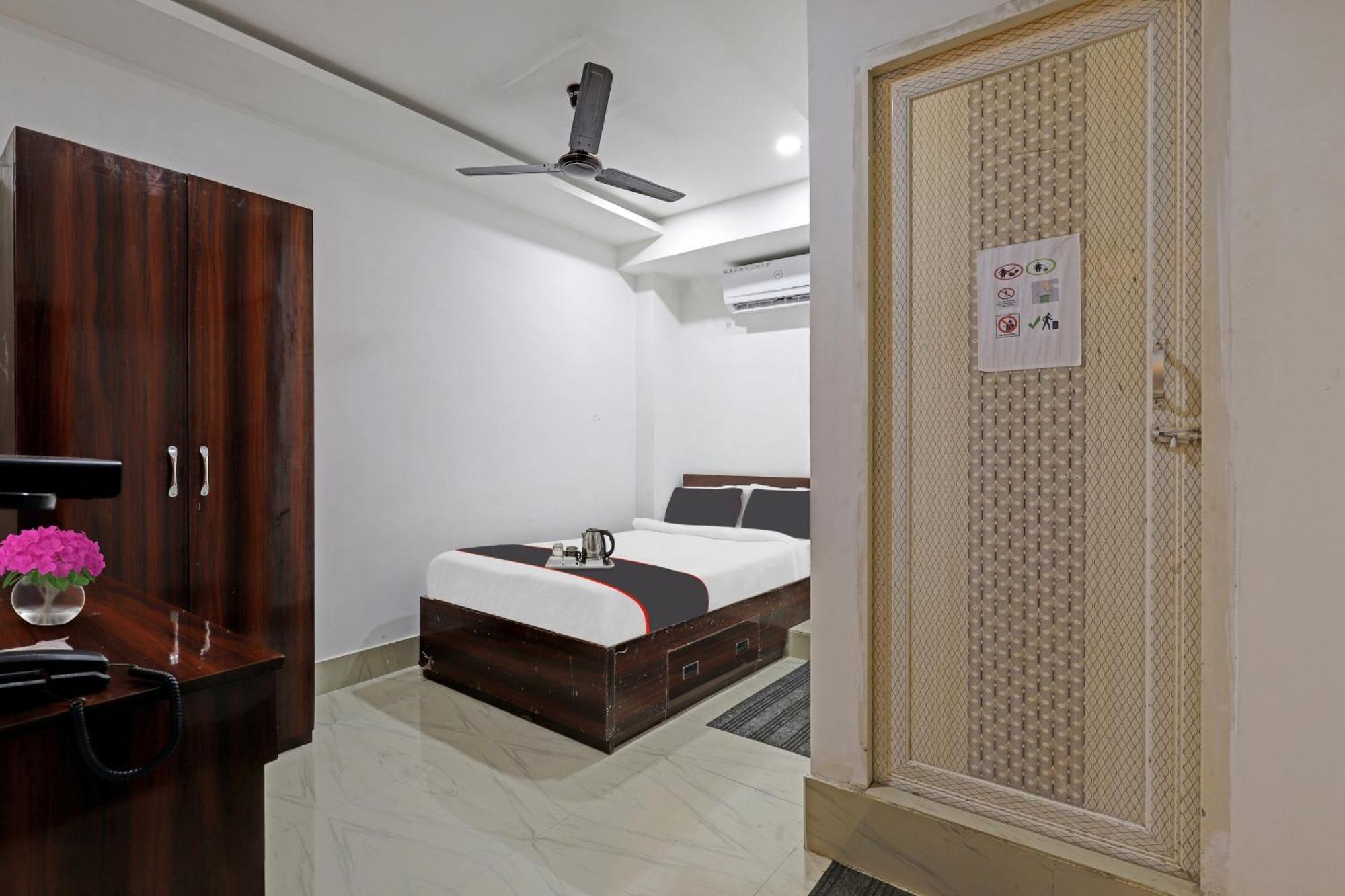 Hotel O Lakhi Guest House غاواهاتي المظهر الخارجي الصورة