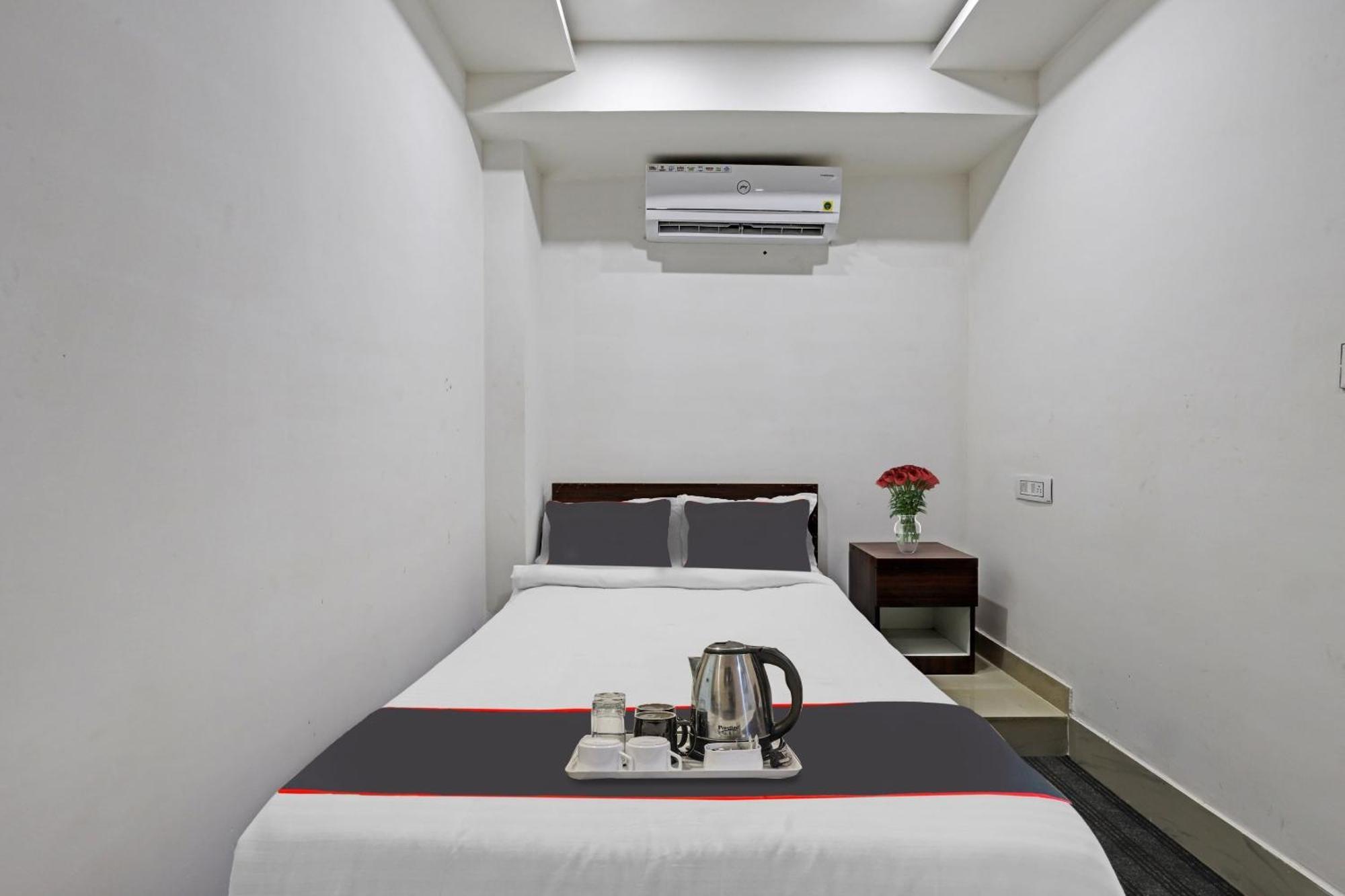 Hotel O Lakhi Guest House غاواهاتي المظهر الخارجي الصورة