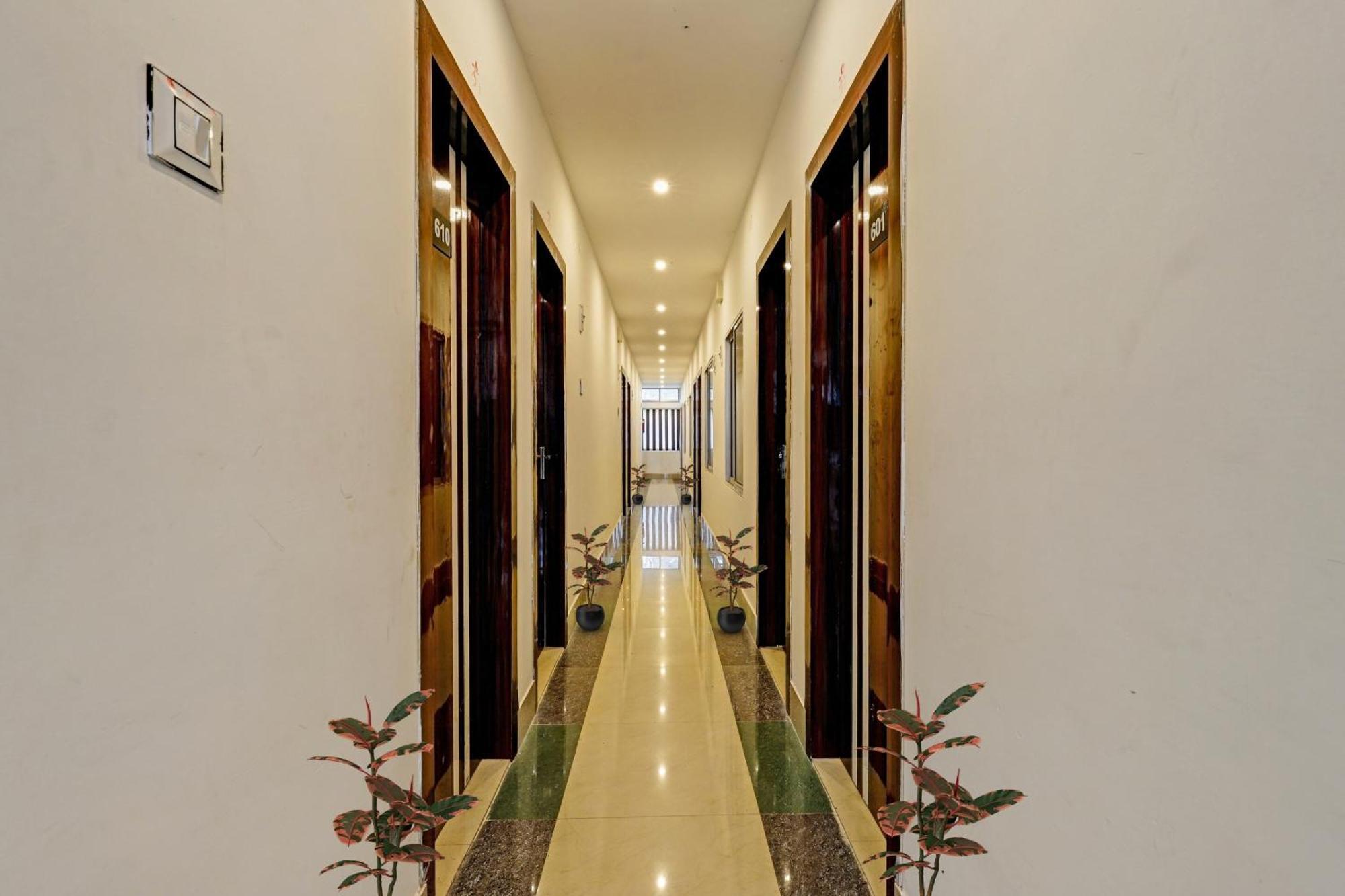 Hotel O Lakhi Guest House غاواهاتي المظهر الخارجي الصورة