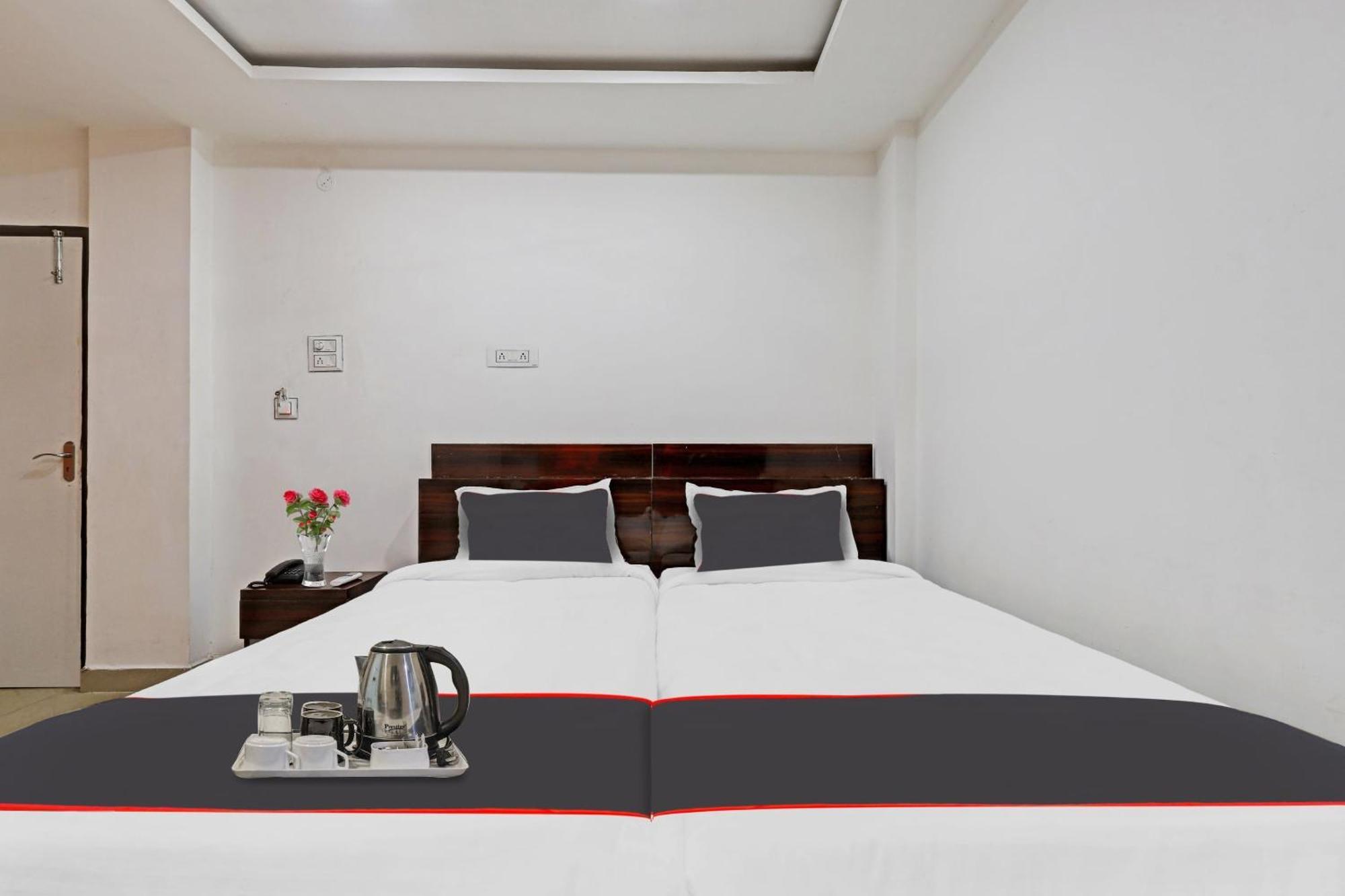 Hotel O Lakhi Guest House غاواهاتي المظهر الخارجي الصورة